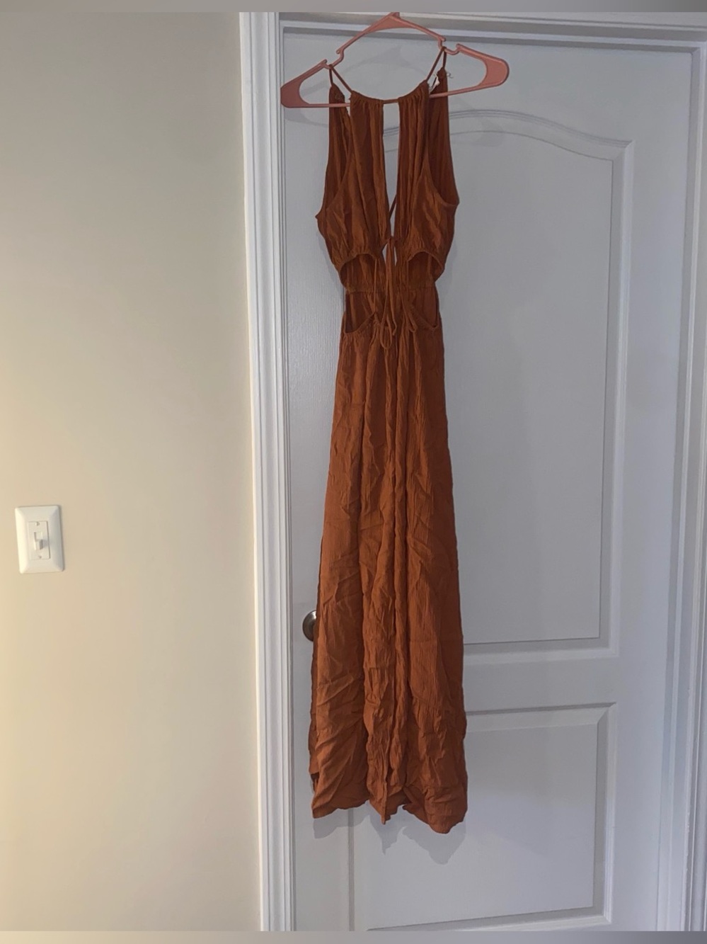 Astr The Label Rust-Brown Halter Maxi Dress - Picture 4 of 9